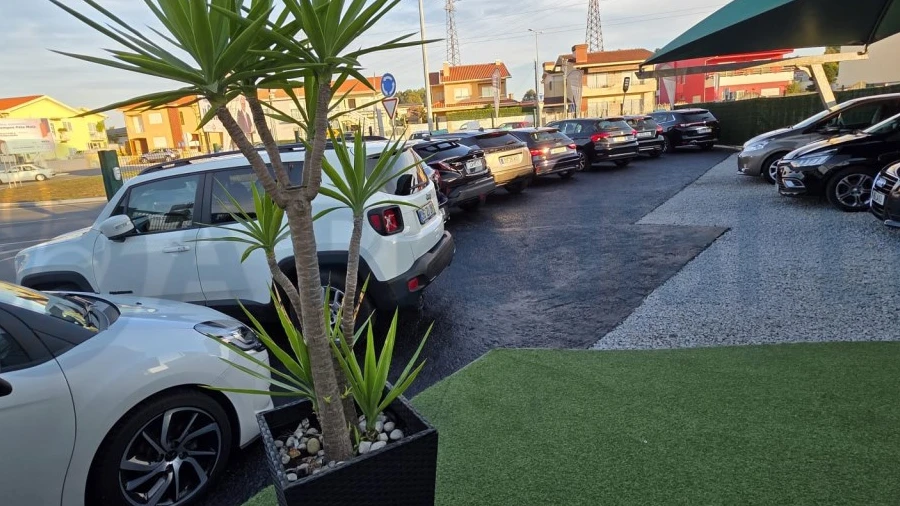 Negócio para Arrendamento em Cidade da Maia