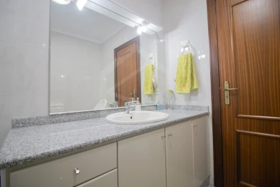 Apartamento T3 para Venda em Ovar, São João, Arada e São Vicente de Pereira Jusã