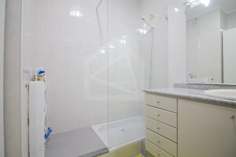 Apartamento T3 para Venda em Ovar, São João, Arada e São Vicente de Pereira Jusã Foto 24