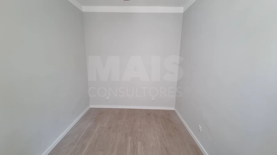 Apartamento T1 para Arrendamento em Almada, Cova da Piedade, Pragal e Cacilhas Foto 11