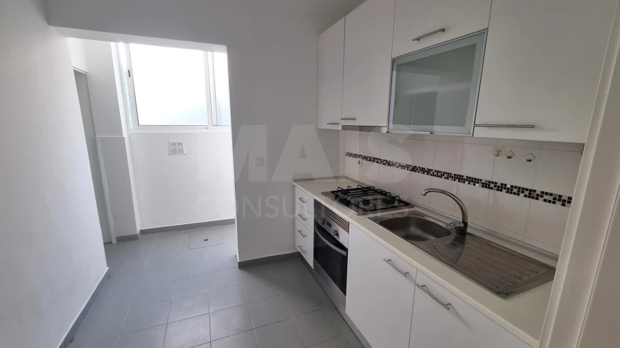Apartamento T1 para Arrendamento em Almada, Cova da Piedade, Pragal e Cacilhas