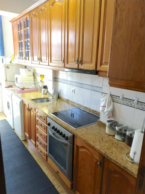 Apartamento T1 para Arrendamento em Algés, Linda-A-Velha e Cruz Quebrada-Dafundo