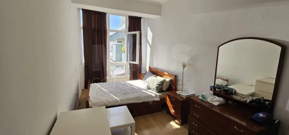 Apartamento T1 para Arrendamento em Algés, Linda-A-Velha e Cruz Quebrada-Dafundo