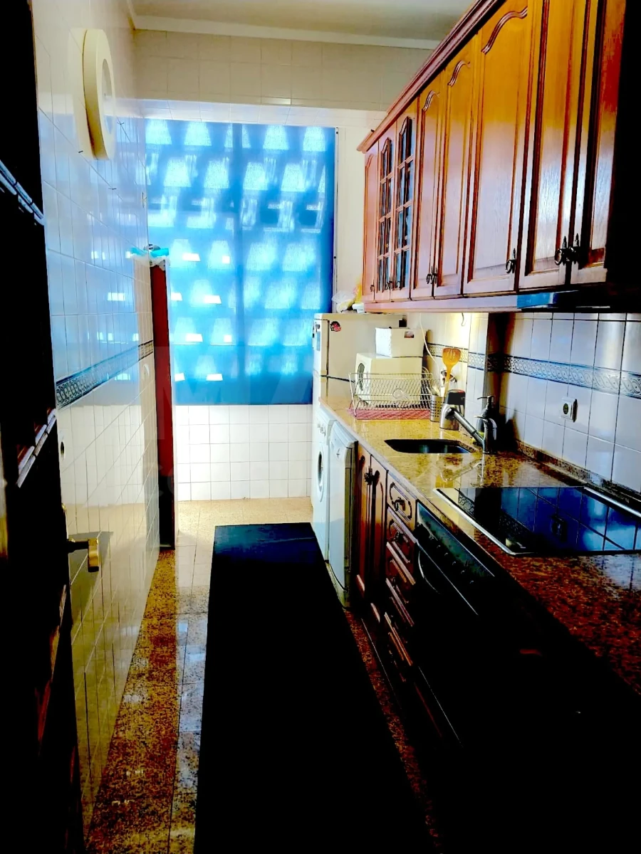 Apartamento T1 para Arrendamento em Algés, Linda-A-Velha e Cruz Quebrada-Dafundo Foto 6