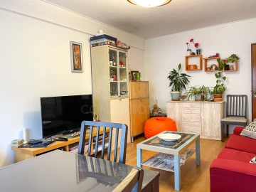 Apartamento T1 para Venda em Queluz e Belas