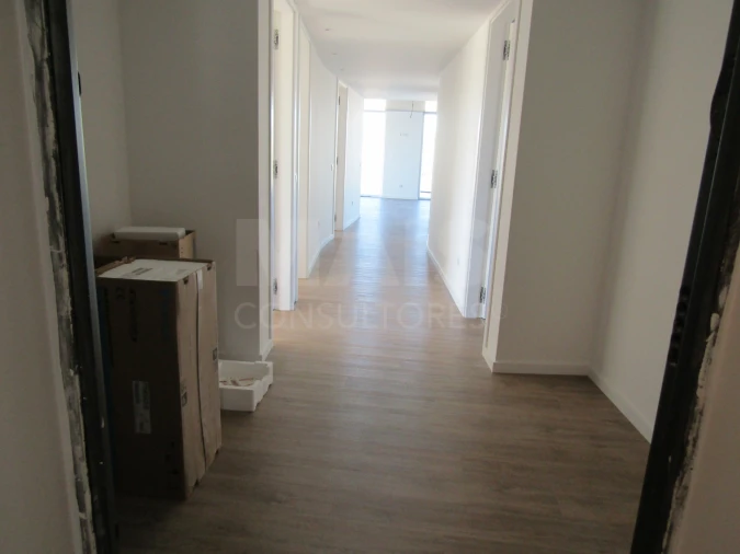 Apartamento T4 para Venda em Lourinhã e Atalaia Foto 6