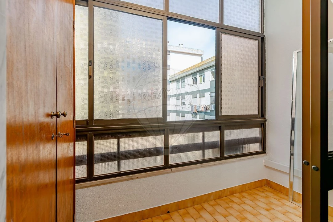 Apartamento T3 para Venda em Amora Foto 6