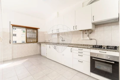 Apartamento T3 para Venda em Amora