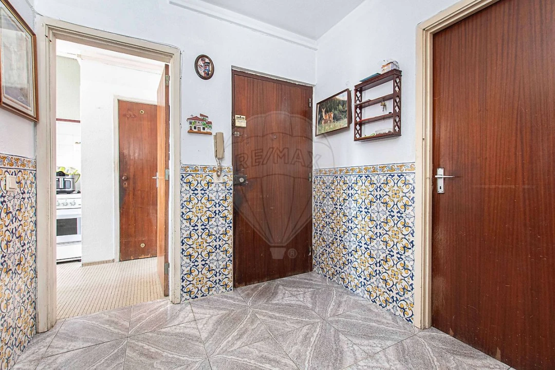 Apartamento T2 para Venda em Baixa da Banheira e Vale da Amoreira Foto 7