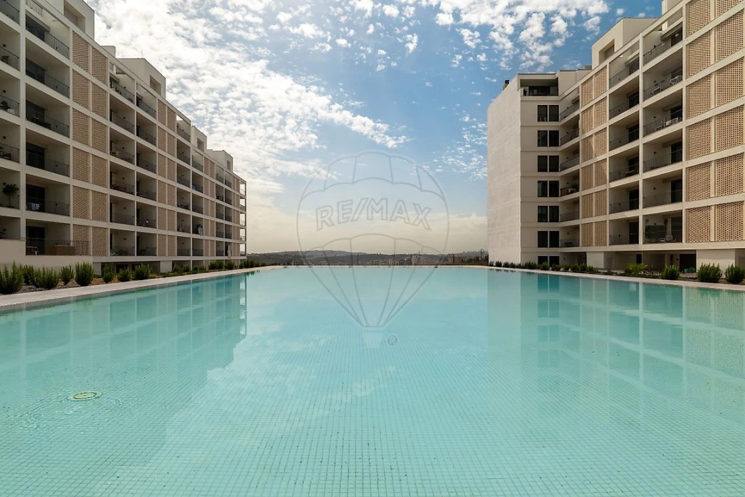 Apartamento T3 para Venda em Santo António dos Cavaleiros e Frielas Foto 44