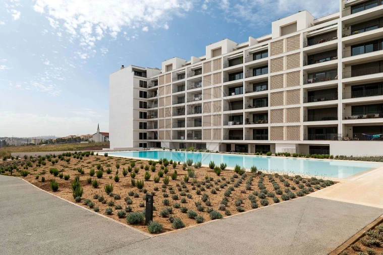 Apartamento T3 para Venda em Santo António dos Cavaleiros e Frielas Foto 23
