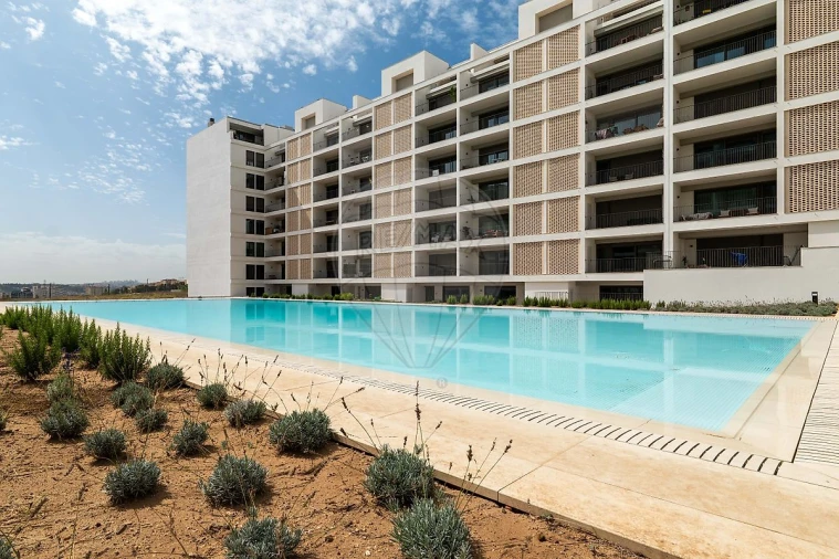 Apartamento T3 para Venda em Santo António dos Cavaleiros e Frielas Foto 42