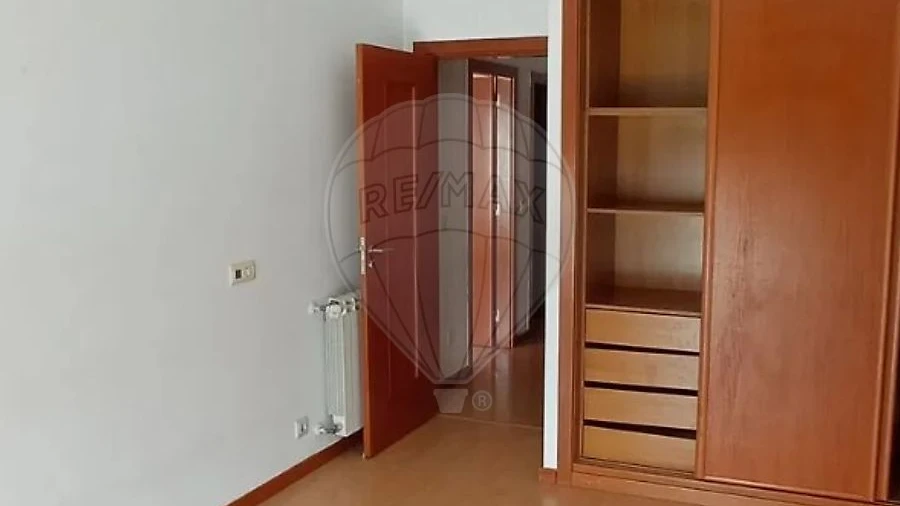Apartamento T2 para Venda em Algueirão-Mem Martins