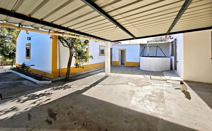 Moradia T2 para Venda em Povoa da Isenta Foto 14