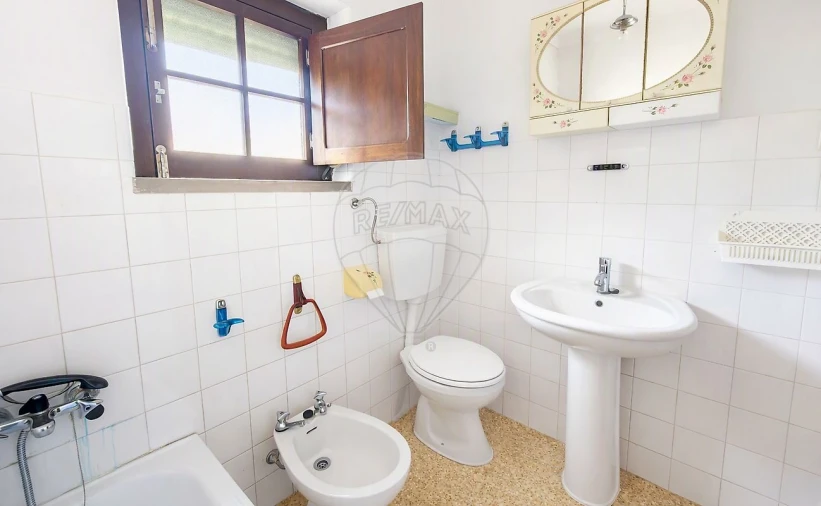 Moradia T2 para Venda em Povoa da Isenta Foto 7
