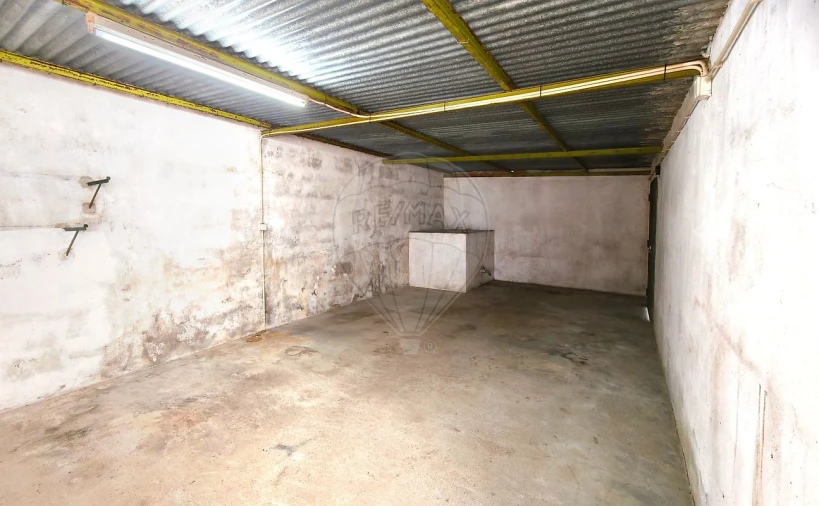 Moradia T2 para Venda em Povoa da Isenta Foto 16