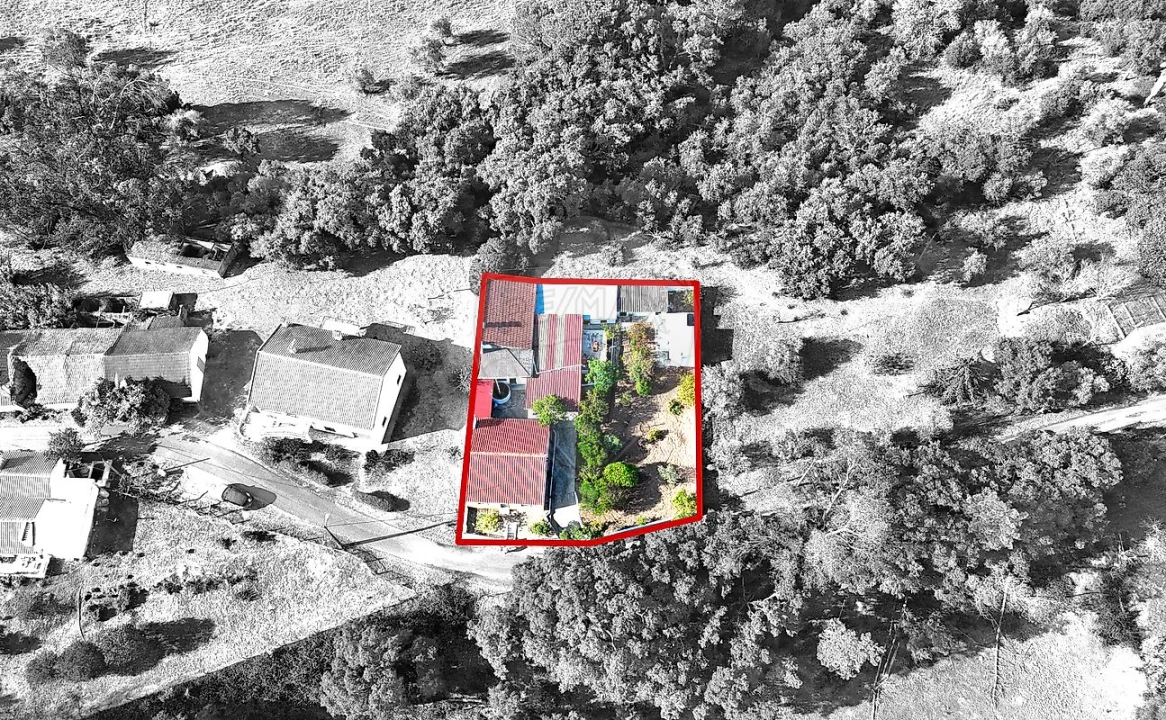 Moradia T2 para Venda em Povoa da Isenta Foto 22