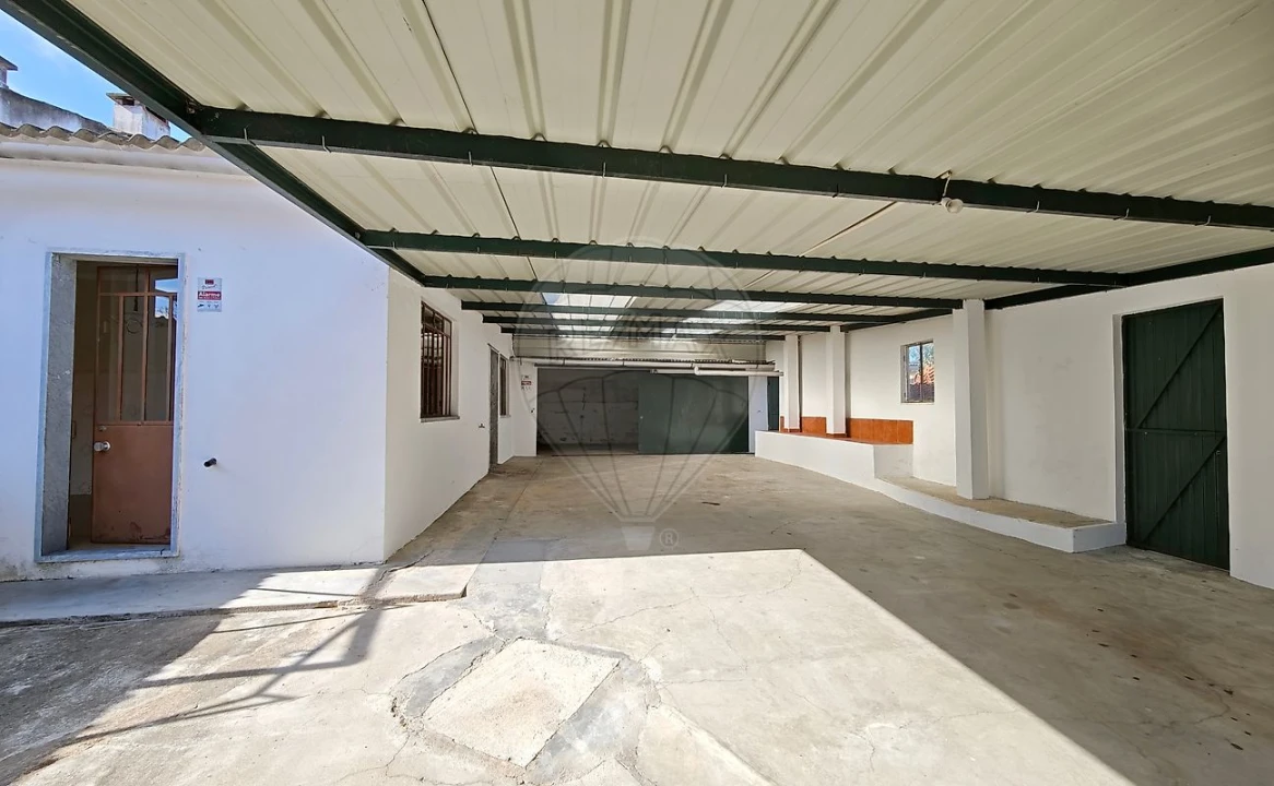 Moradia T2 para Venda em Povoa da Isenta Foto 15