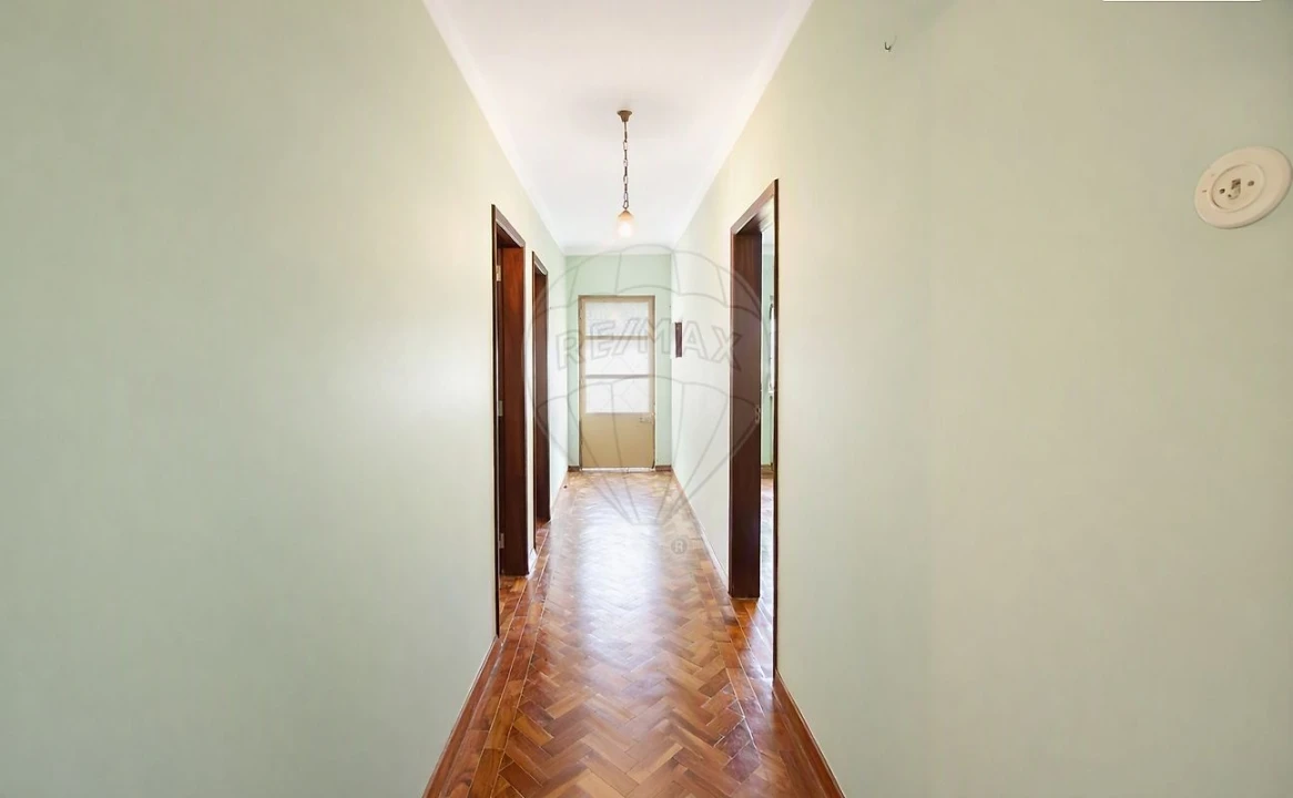 Moradia T2 para Venda em Povoa da Isenta Foto 3