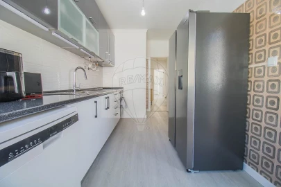 Apartamento T2 para Venda em Seixal, Arrentela e Aldeia de Paio Pires