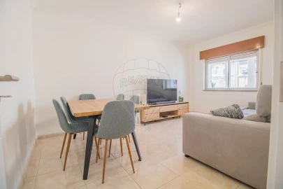 Apartamento T2 para Venda em Seixal, Arrentela e Aldeia de Paio Pires