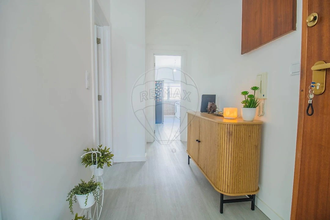 Apartamento T2 para Venda em Seixal, Arrentela e Aldeia de Paio Pires Foto 1