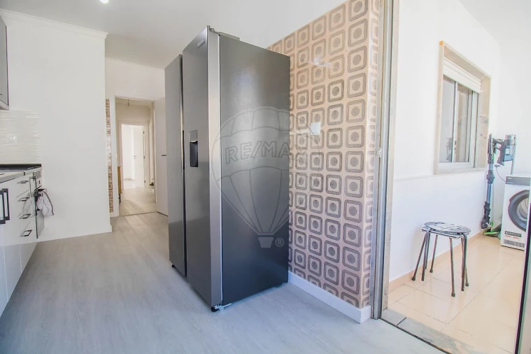 Apartamento T2 para Venda em Seixal, Arrentela e Aldeia de Paio Pires Foto 6