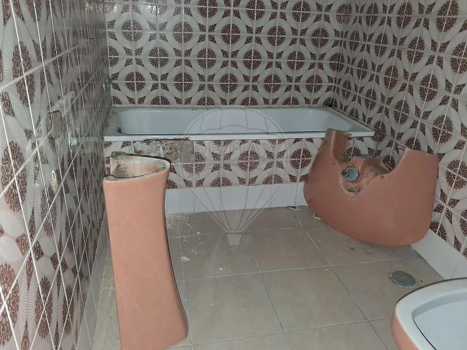 Apartamento T2 para Venda em Sesimbra (Castelo) Foto 12