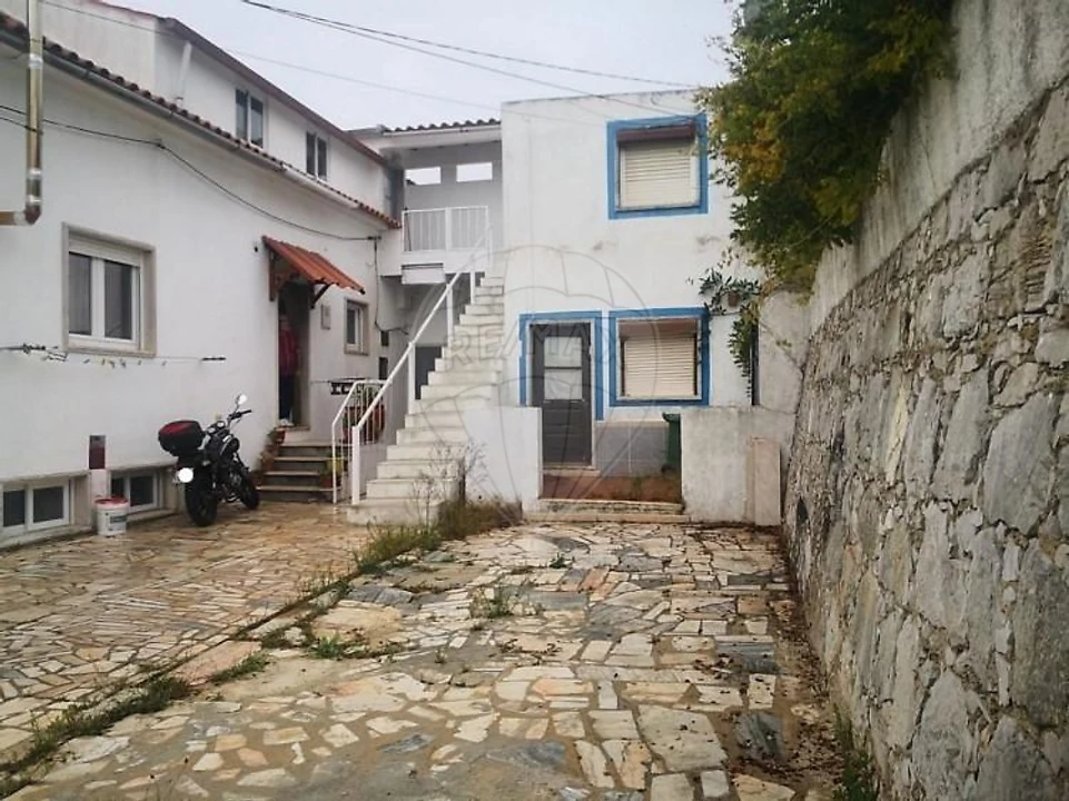 Apartamento T2 para Venda em Sesimbra (Castelo) Foto 1