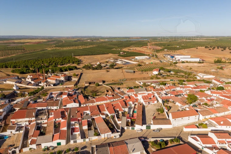 Moradia T3 para Venda em Brinches Foto 6