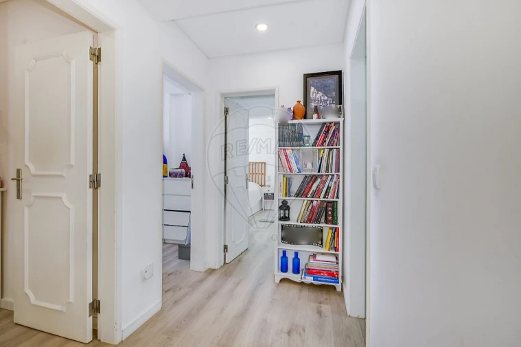 Apartamento T2 para Venda em Cascais e Estoril Foto 12