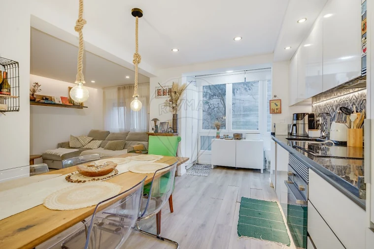 Apartamento T2 para Venda em Cascais e Estoril Foto 3
