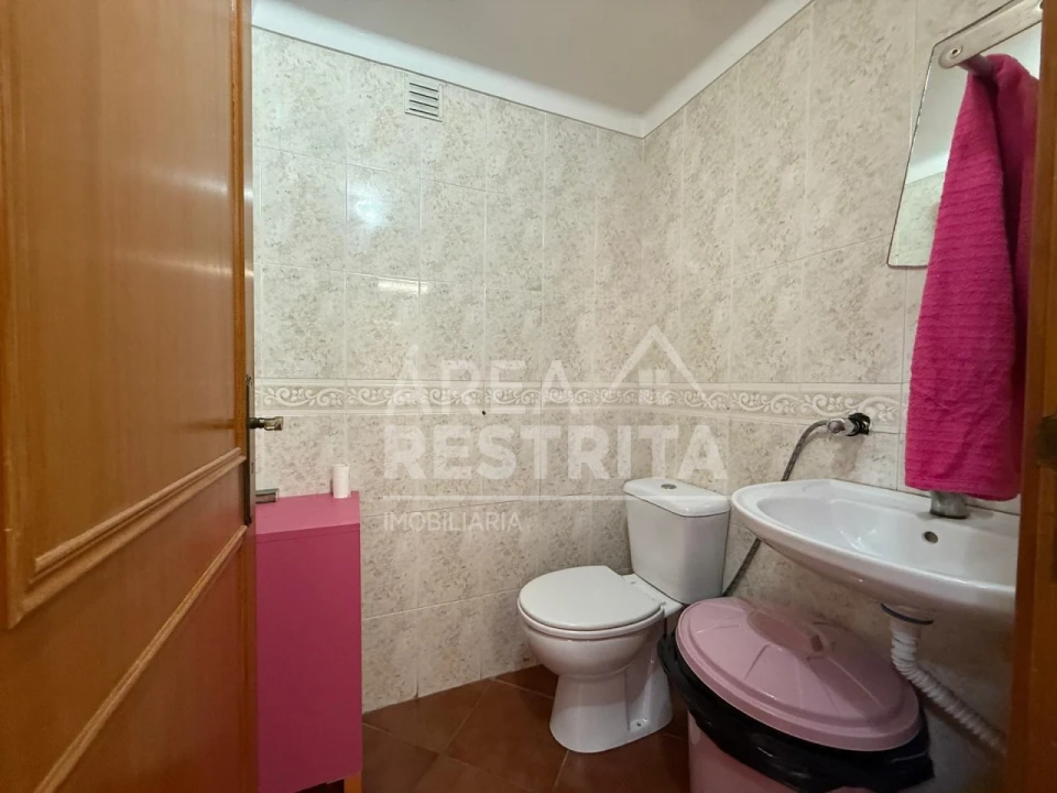 Loja para Venda em Quinta do Conde Foto 12