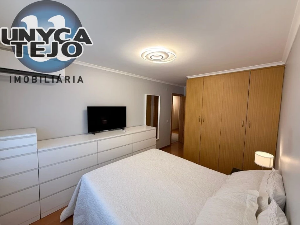 Apartamento T3 para Venda em Quinta do Anjo Foto 15