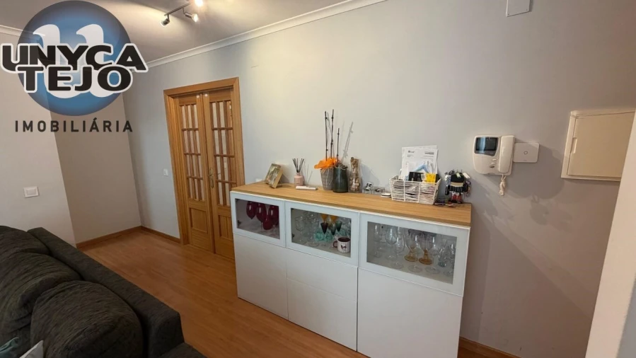 Apartamento T3 para Venda em Quinta do Anjo Foto 16