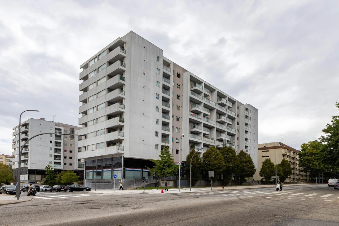 Apartamento T2 para Venda em Paranhos Foto 2