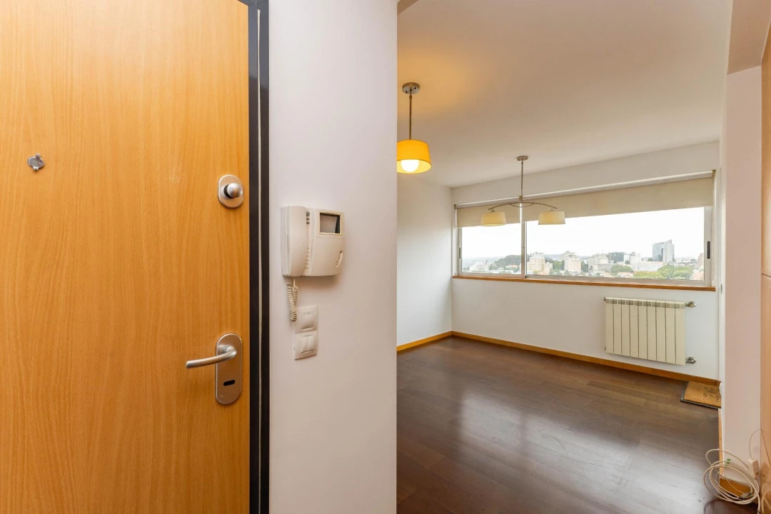 Apartamento T2 para Venda em Paranhos Foto 5