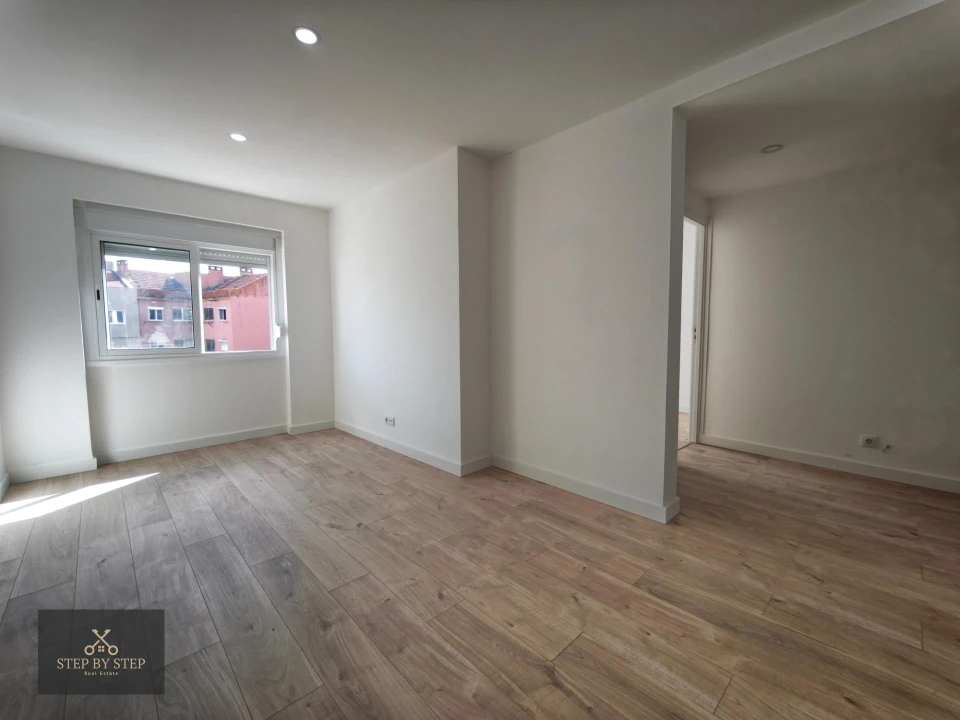 Apartamento T3 para Venda em Odivelas Foto 11