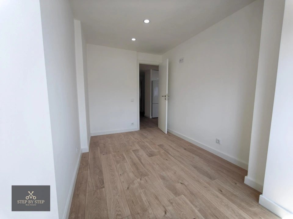 Apartamento T3 para Venda em Odivelas Foto 20