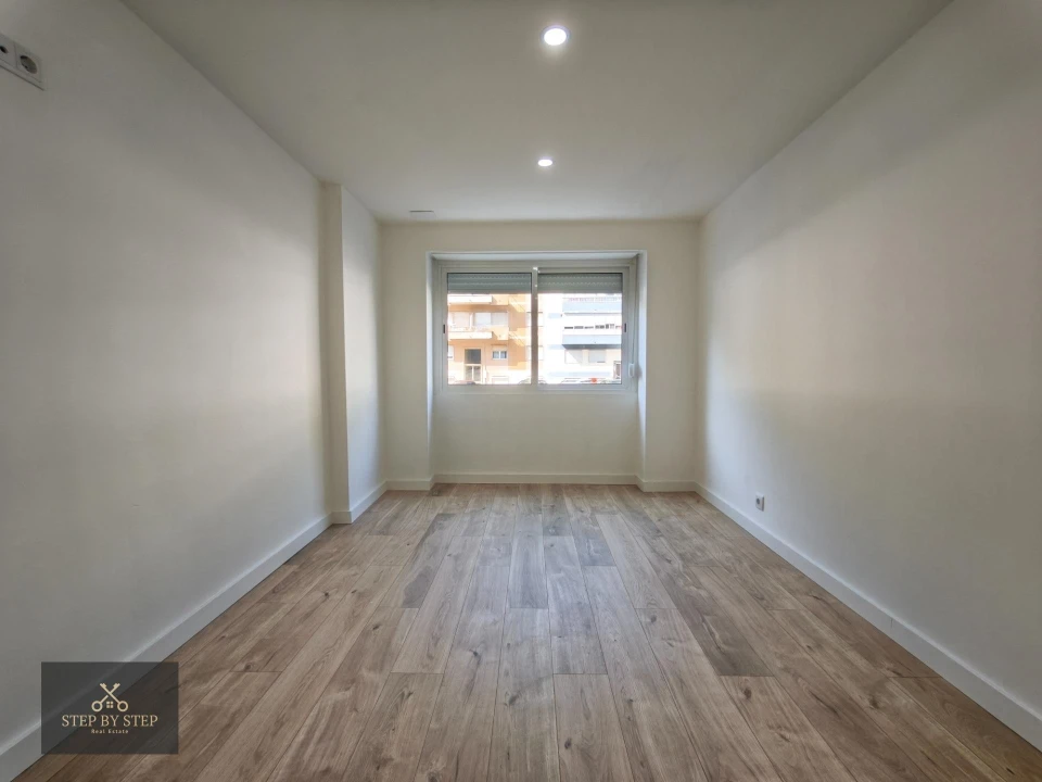 Apartamento T3 para Venda em Odivelas Foto 25
