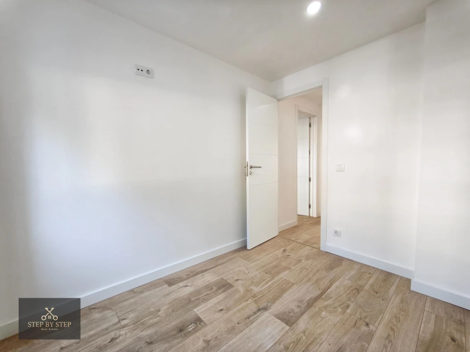 Apartamento T3 para Venda em Odivelas Foto 30