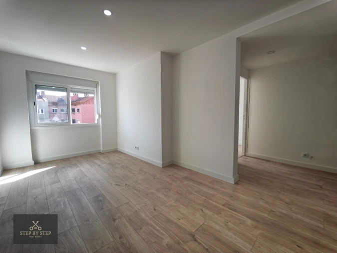 Apartamento T3 para Venda em Odivelas Foto 11