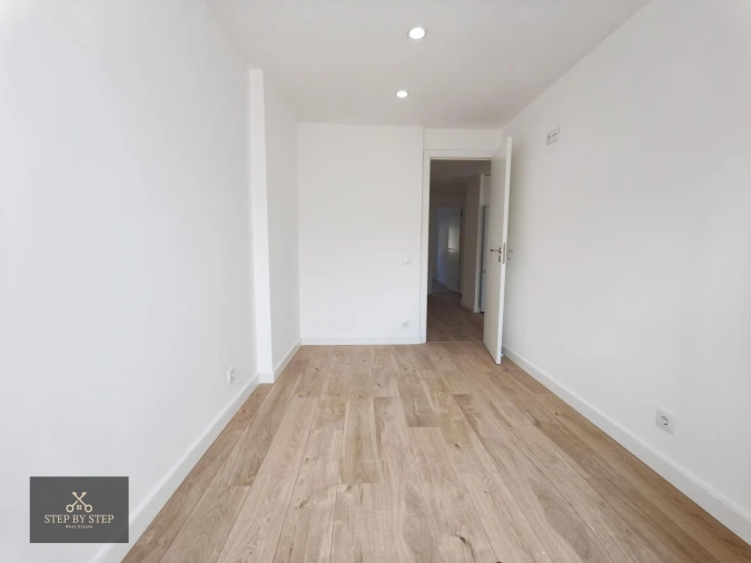 Apartamento T3 para Venda em Odivelas Foto 21