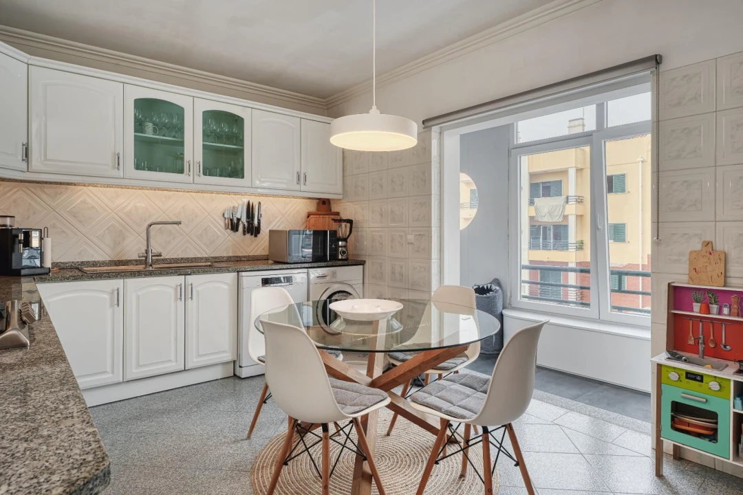 Apartamento T2 para Venda em Alcabideche Foto 9