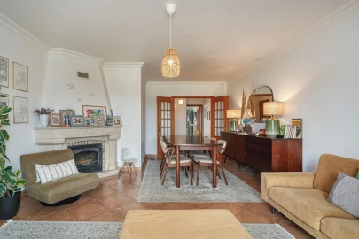 Apartamento T2 para Venda em Alcabideche