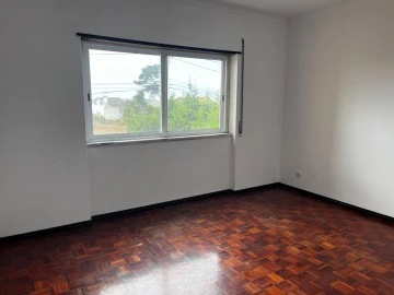 Negócio para Venda em São João das Lampas e Terrugem