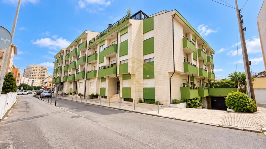 Apartamento T2 para Venda em Póvoa de Varzim, Beiriz e Argivai Foto 3
