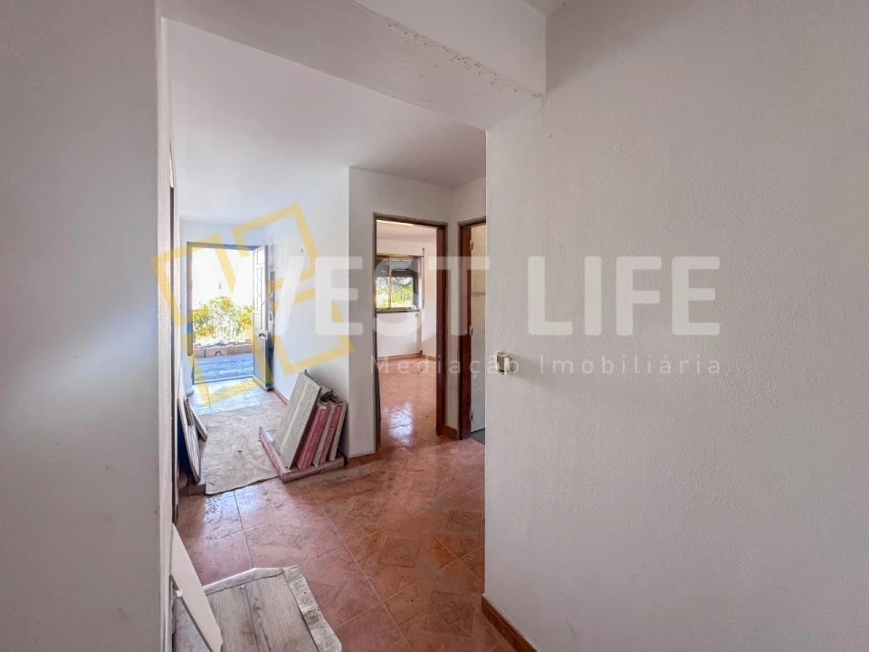 Apartamento T3 para Arrendamento em Santo Isidoro Foto 4