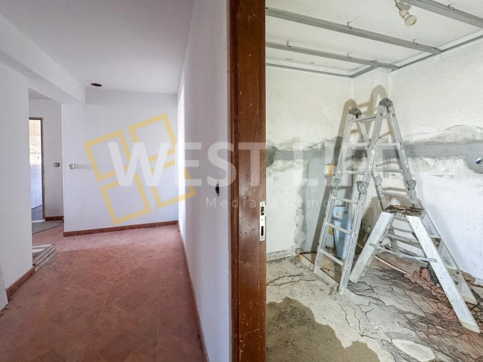 Apartamento T3 para Arrendamento em Santo Isidoro Foto 9