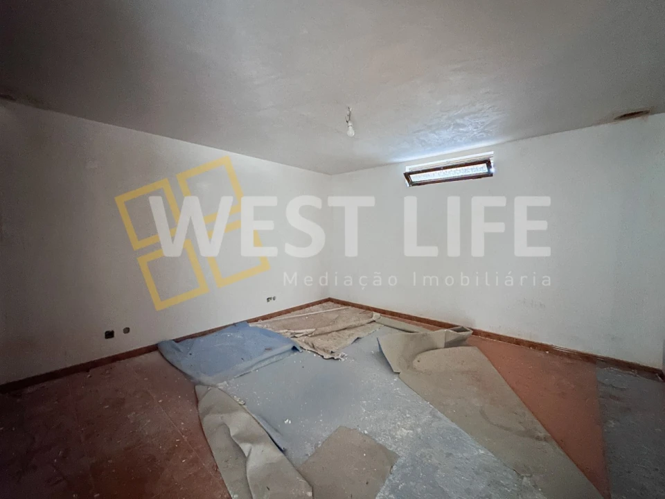 Apartamento T3 para Arrendamento em Santo Isidoro Foto 13